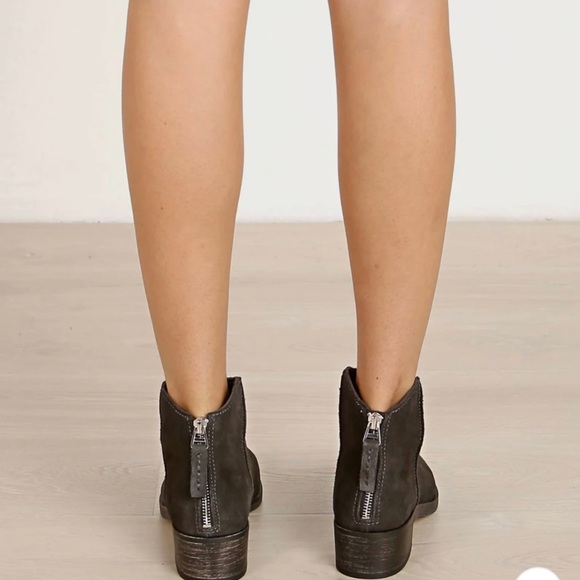 Dolce vita tucker ankle suede boot like new - Picture 5 of 8